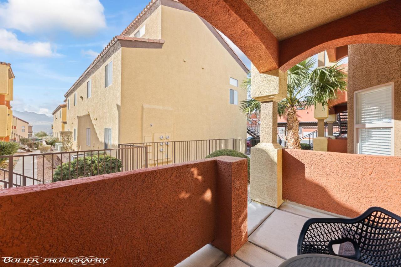 Hawk Ridge Two Bedroom Condo By Cool Properties Mesquite Exterior photo