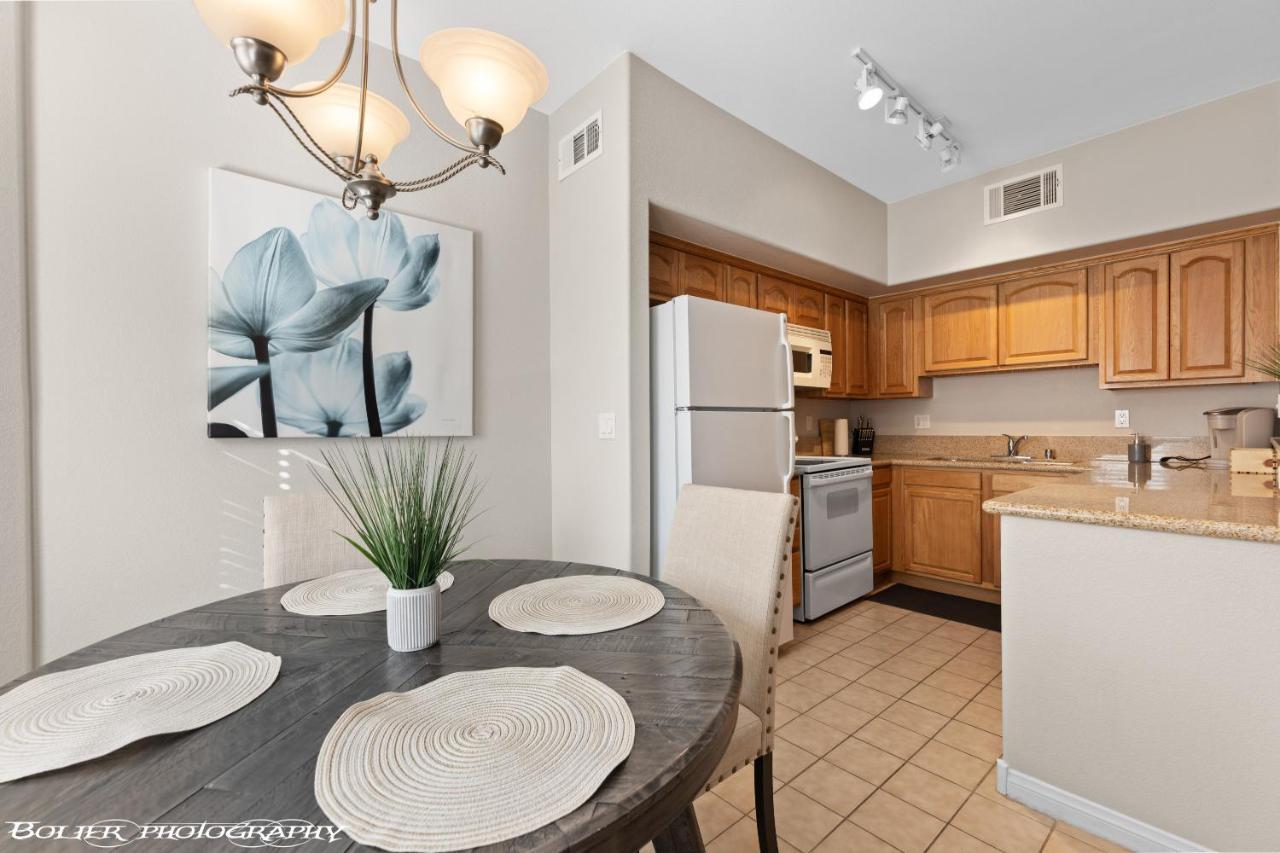 Hawk Ridge Two Bedroom Condo By Cool Properties Mesquite Exterior photo